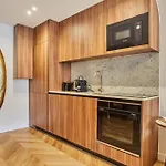 Residence Centre De Paris By Studioprestige