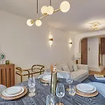 Residence Centre De Paris By Studioprestige