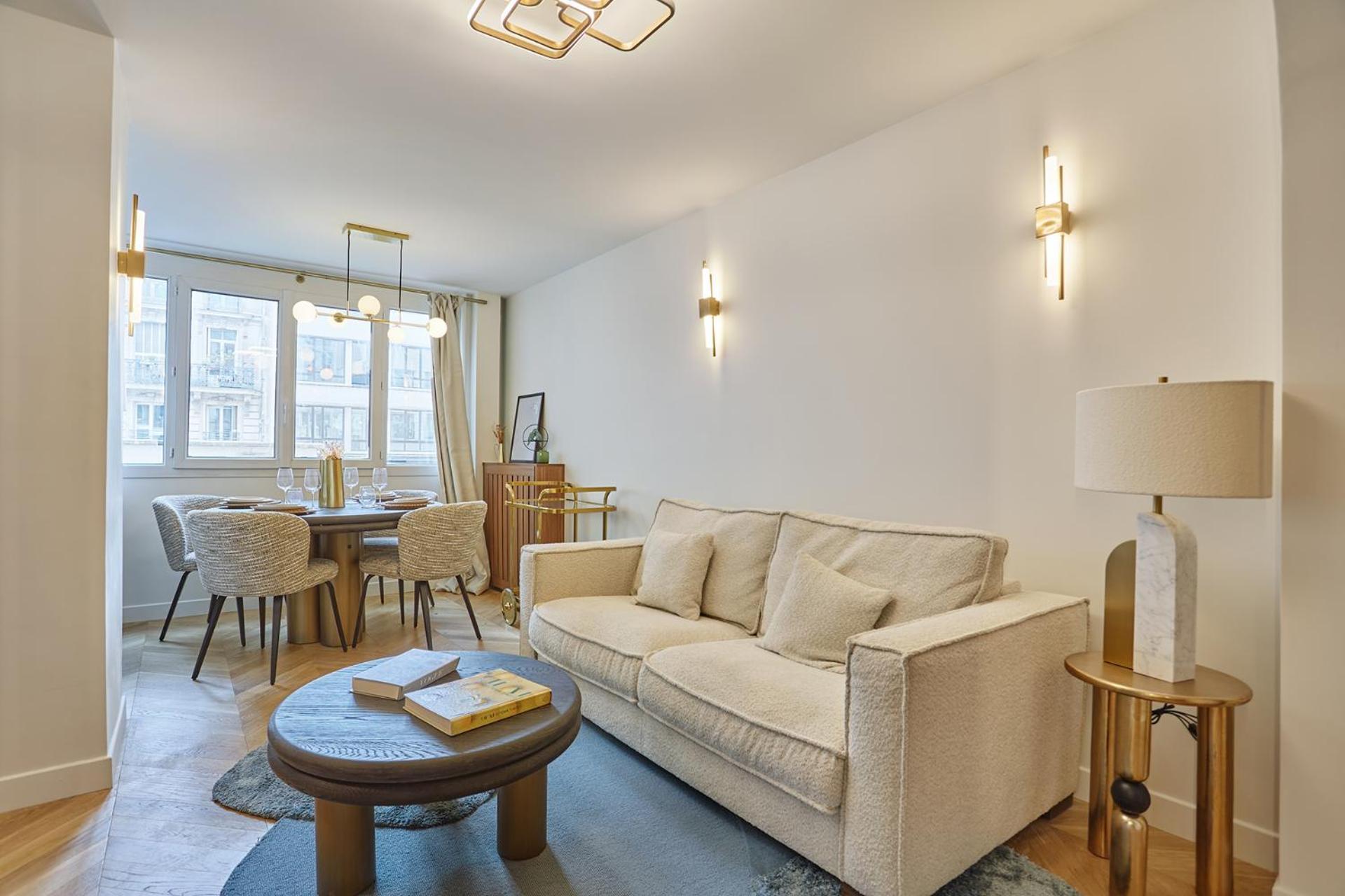 Apartment Centre De By Studioprestige