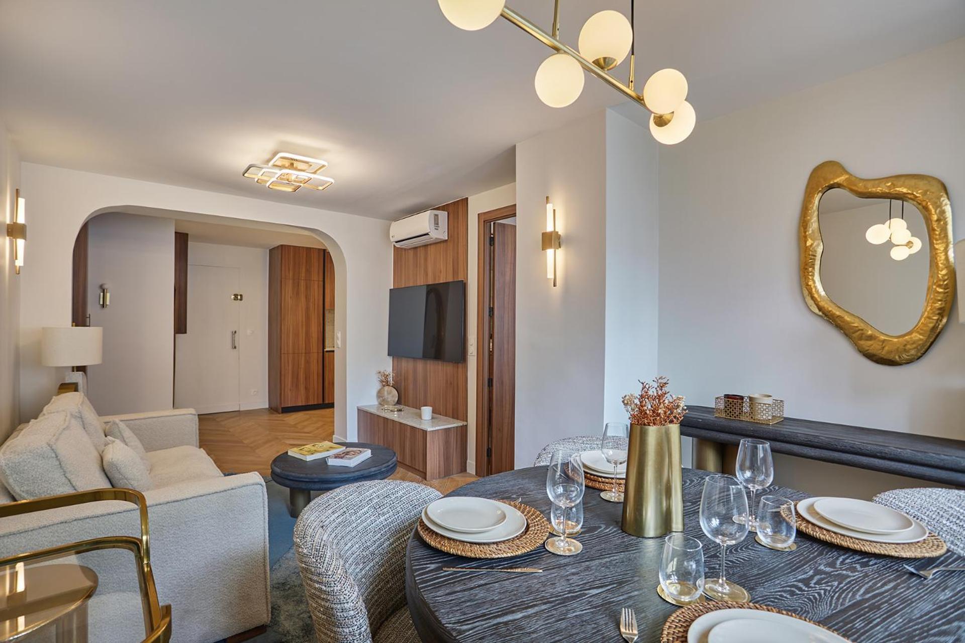 Centre De By Studioprestige